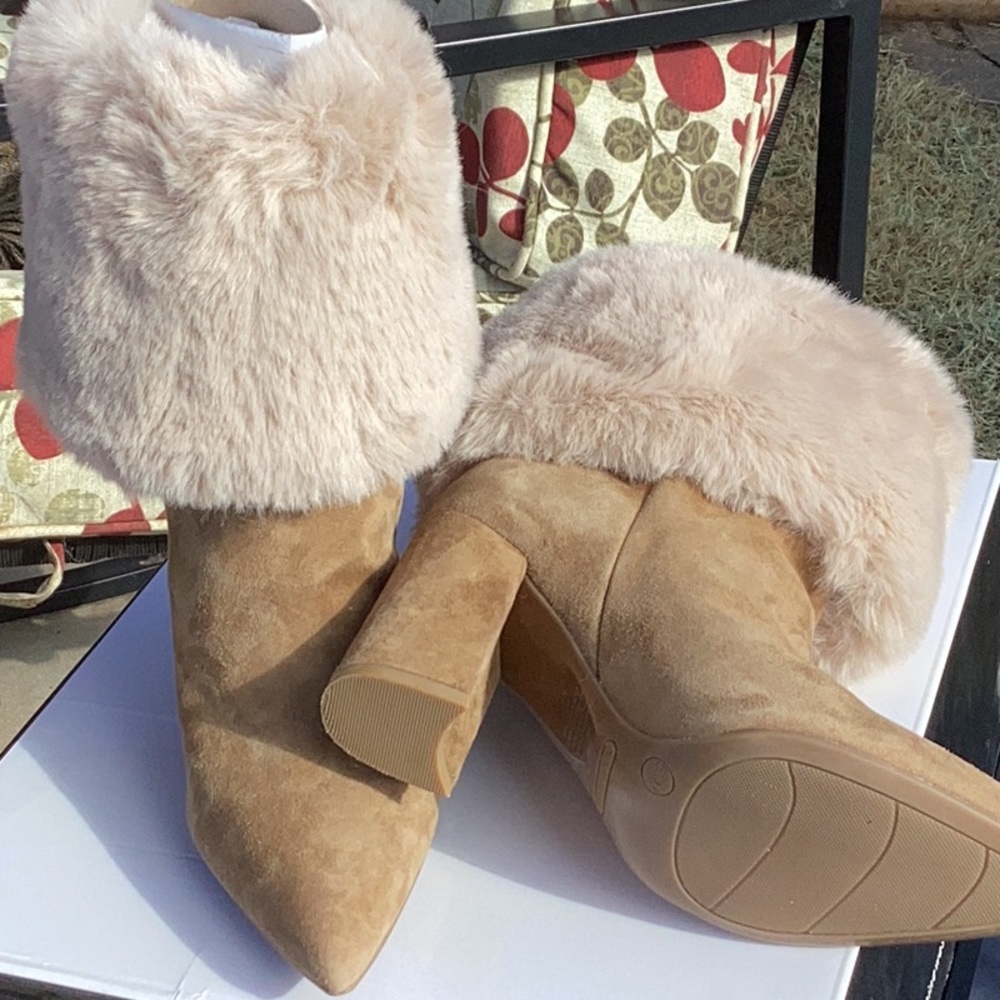 Chrissa boots - Picture 2 of 5